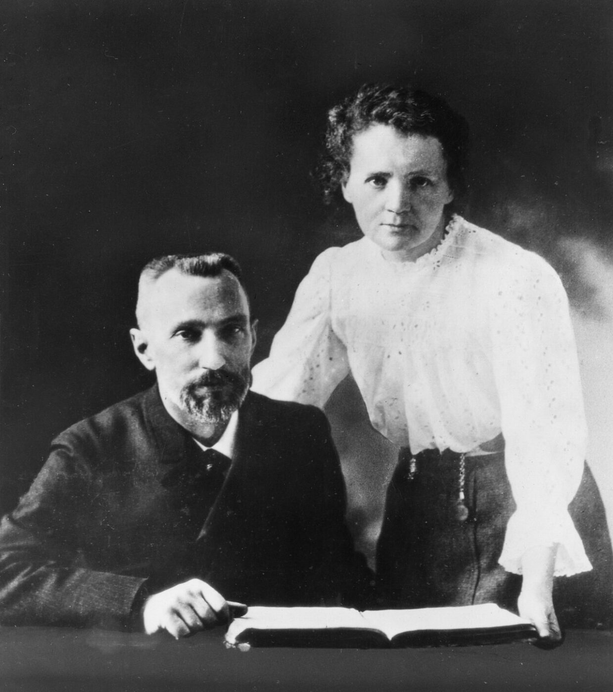 Pierre y Marie Curie